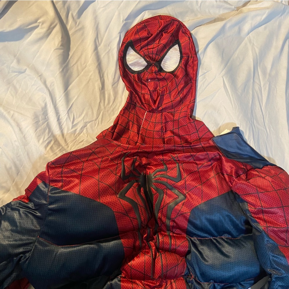 Size medium Spider-Man costume